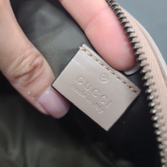 Gucci GG Marmont Cosmetic Case - Picture 8 of 11